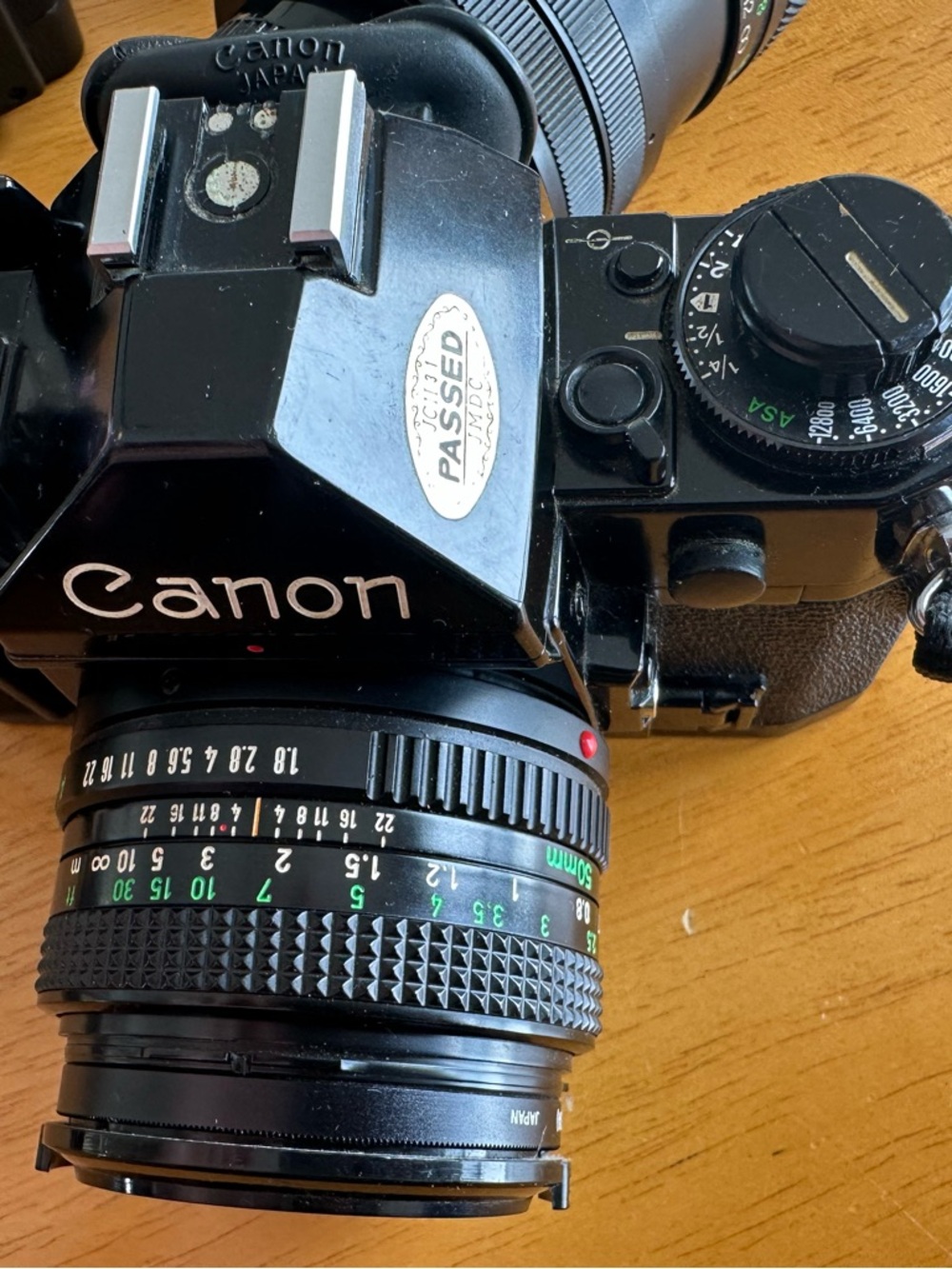 Canon A-1 35mm SLR Film Camera with Lenses & Vivitar RL 2850 Flash - Picture 3 of 16